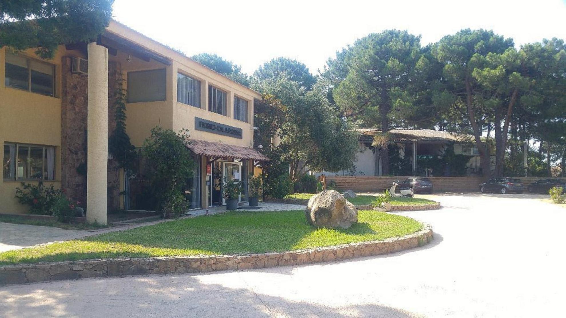 Fiori Di Cala Rossa Residence Hoteliere ليسي المظهر الخارجي الصورة