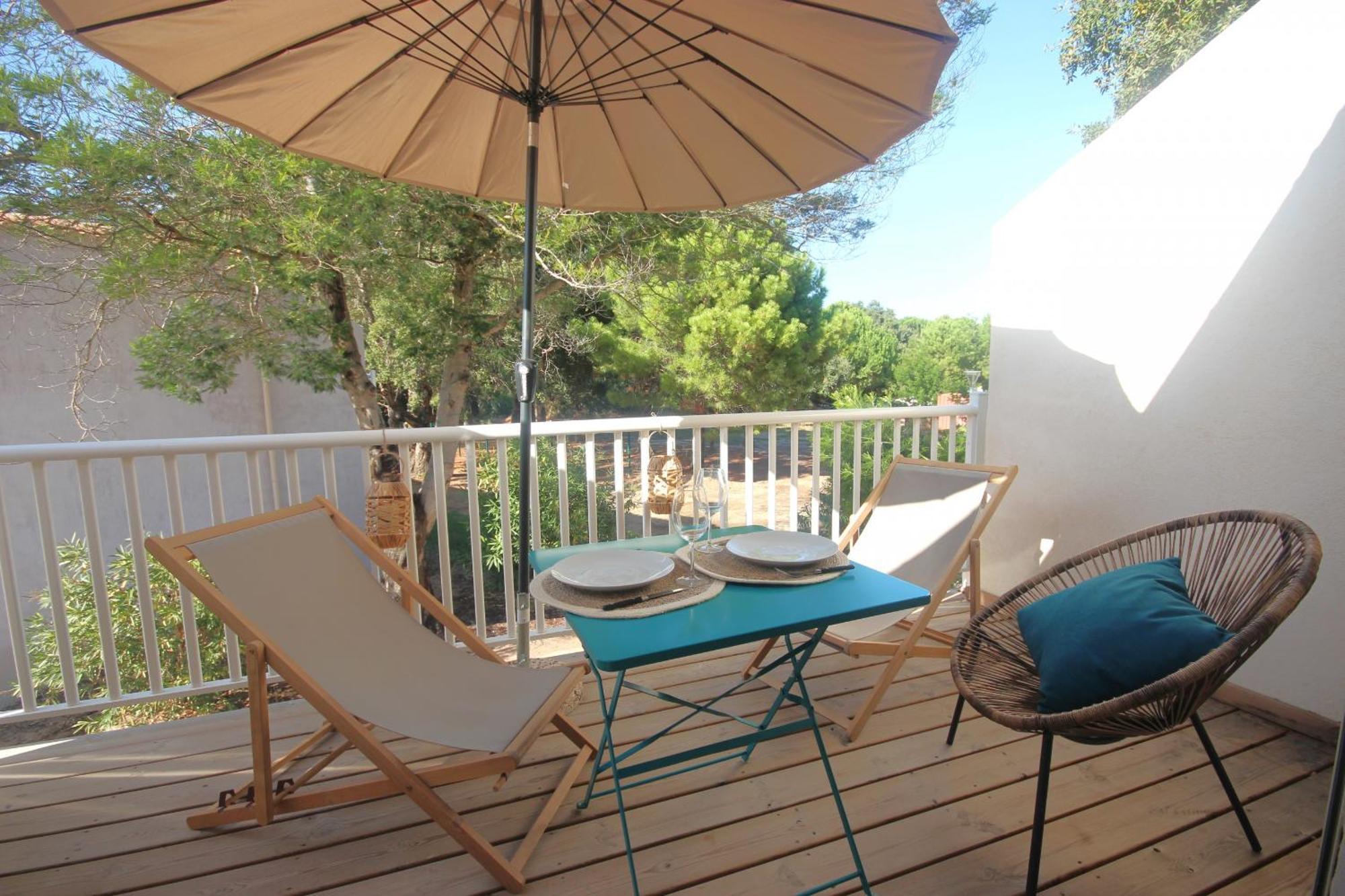 Fiori Di Cala Rossa Residence Hoteliere ليسي المظهر الخارجي الصورة