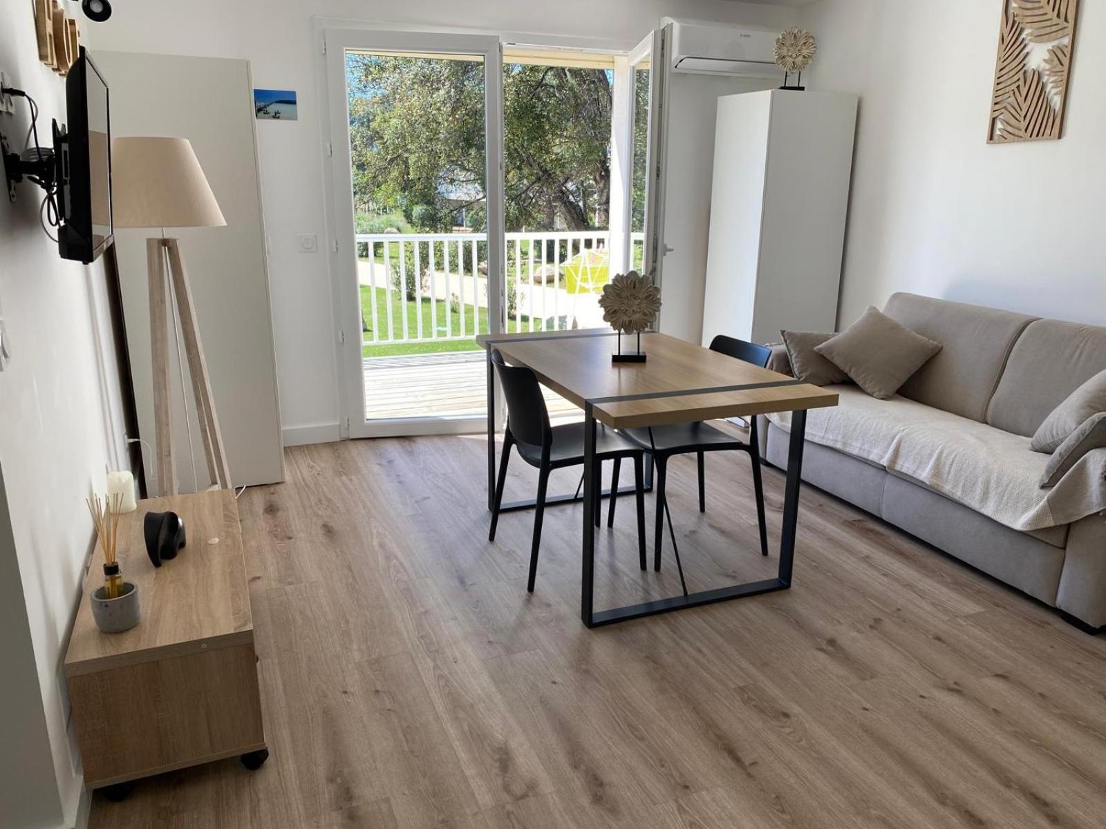 Fiori Di Cala Rossa Residence Hoteliere ليسي المظهر الخارجي الصورة