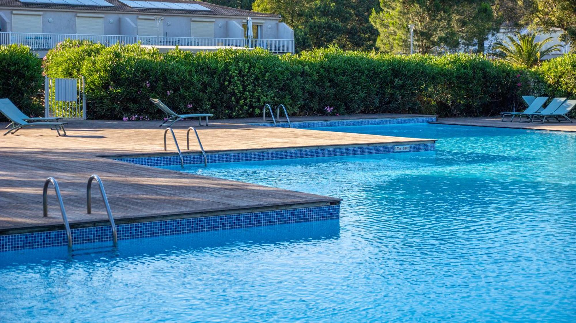 Fiori Di Cala Rossa Residence Hoteliere ليسي المظهر الخارجي الصورة