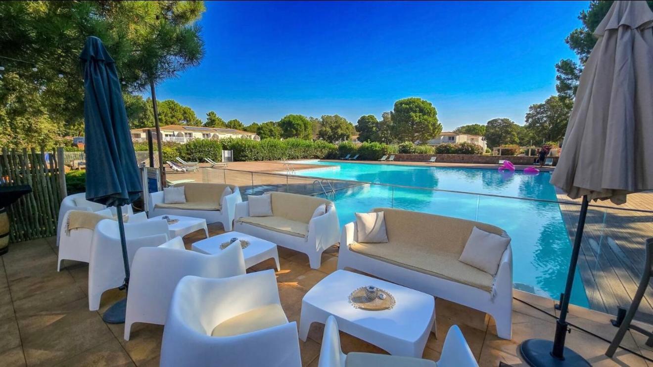 Fiori Di Cala Rossa Residence Hoteliere ليسي المظهر الخارجي الصورة